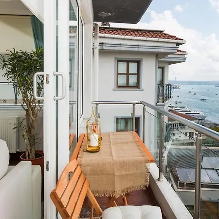 Lejlighed Enjoy 2br Duplex With A Magnificent Bosphorus View
