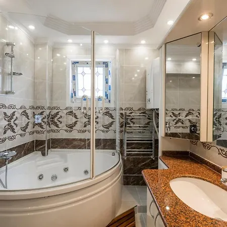 Lejlighed Enjoy 2br Duplex With A Magnificent Bosphorus View