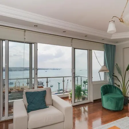 Enjoy 2br Duplex With A Magnificent Bosphorus View 이스탄불